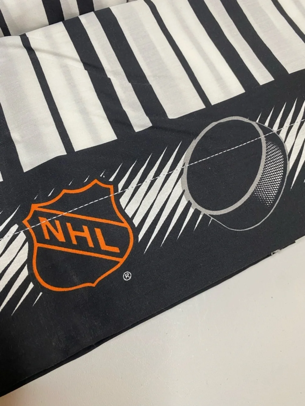 Vintage NHL Hockey Full Flat & Fitted Bedsheet Sheets Playoff Puck Stanley Cup